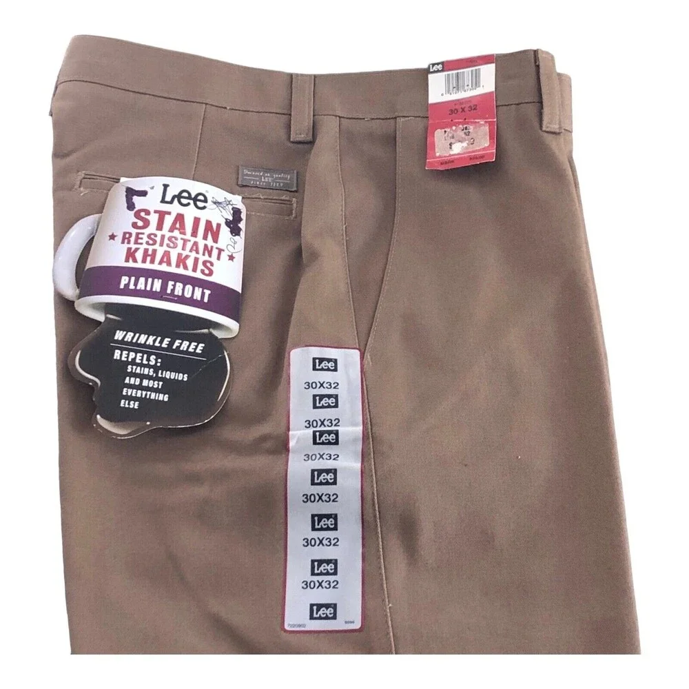 Lee Stain Resistant Khakis Men 30x32 Plain Front Wrinkle Free Light Brown New - Picture 2 of 5